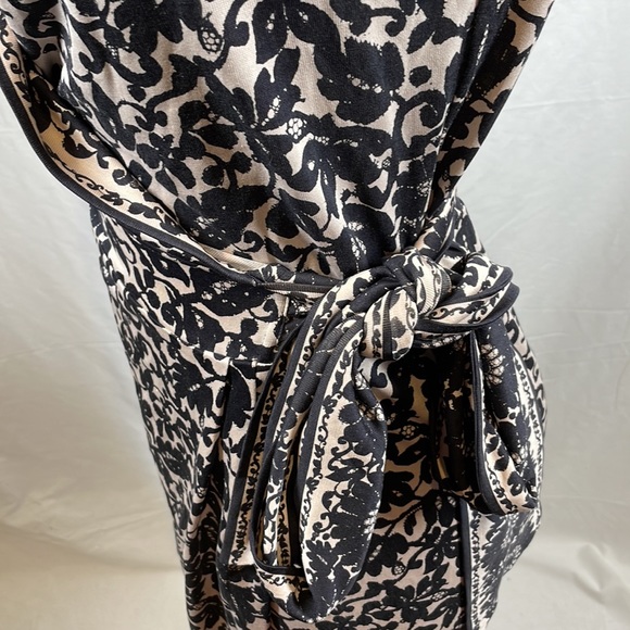 Diane Von Furstenberg Fariba wrap dress size 8 - Picture 4 of 7